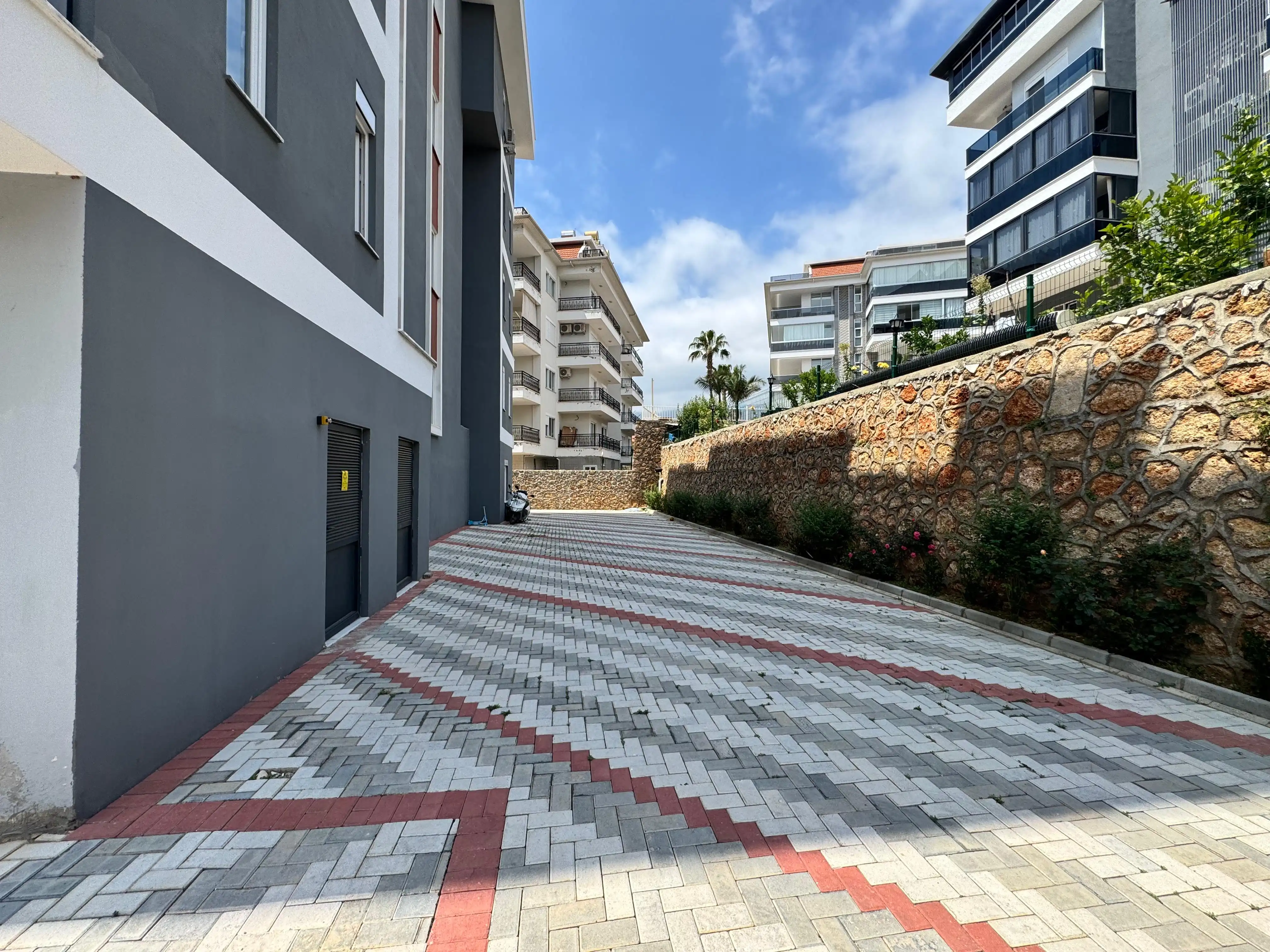 Изображение Роскошная квартира 1+1 в районе Оба